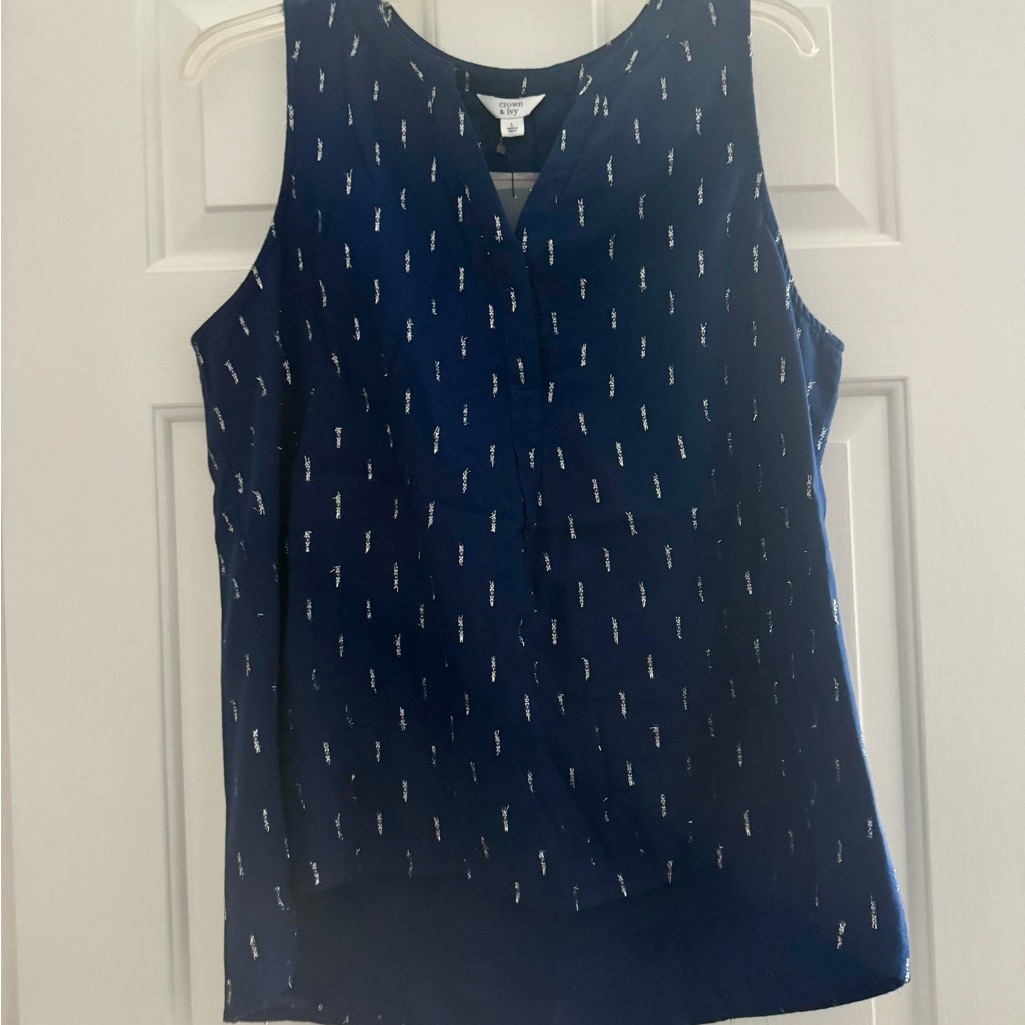 Crown  Ivy Navy Blue Sleeveless Top